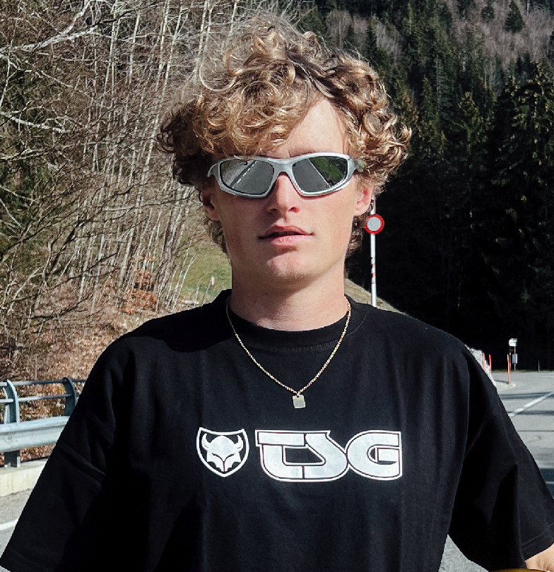 Portrait of TSG rider Grégoire Schwab.