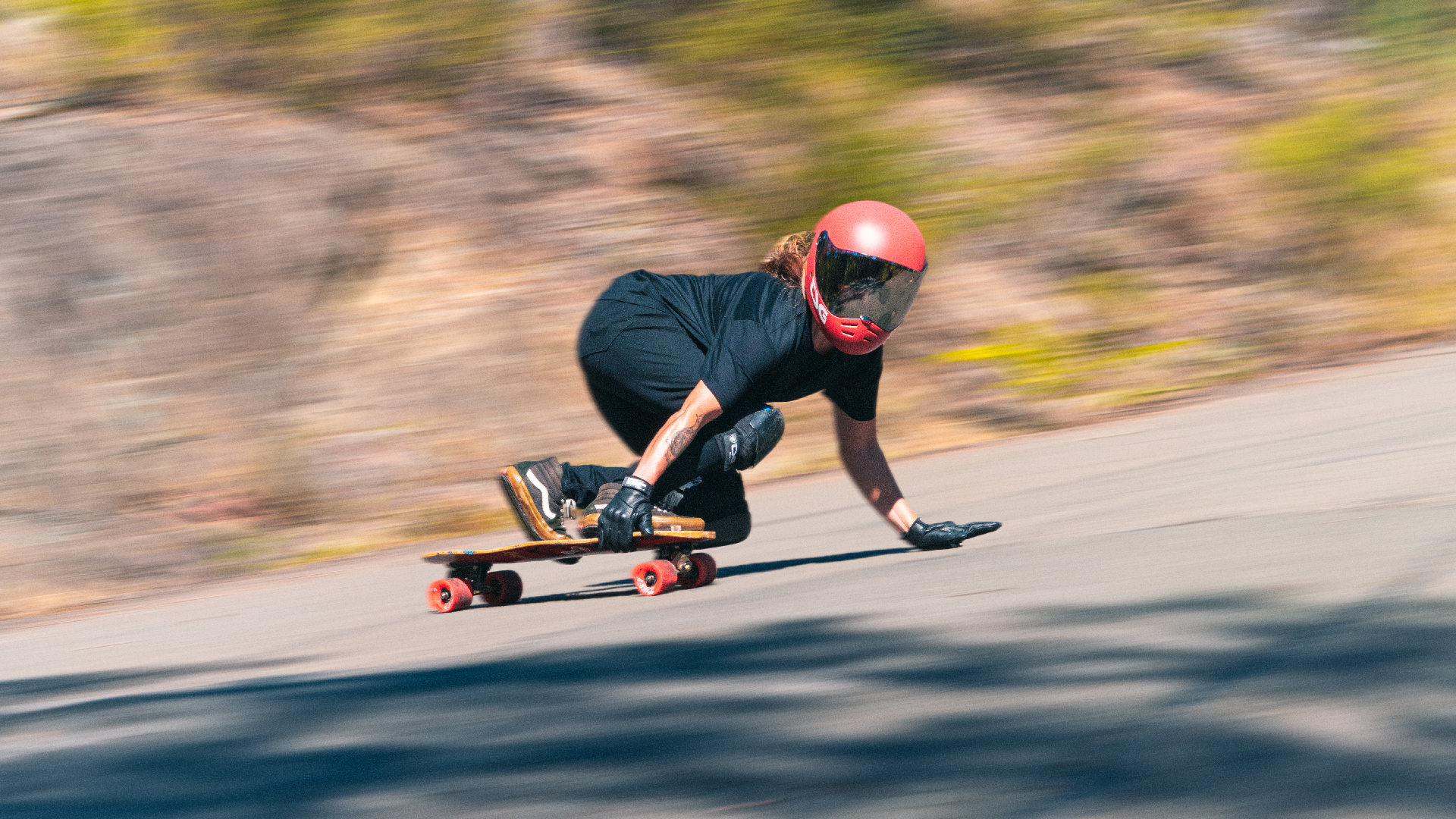 Anna Pixner tests the TSG Pass 2.0 helmet.